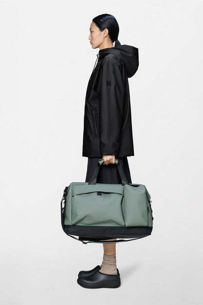 RAINS Otaru Weekend Bag Sage 51L H32 x D22 x W52 cm Weekender