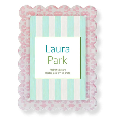 pink magnetic closure picture frame