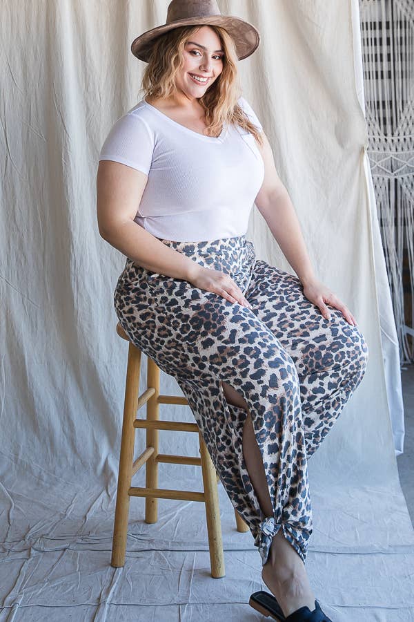 [PLUS SIZE]Leopard Print Side Slit Ankle Tie Pants
