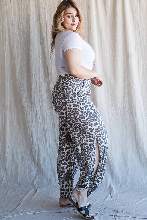 [PLUS SIZE]Leopard Print Side Slit Ankle Tie Pants