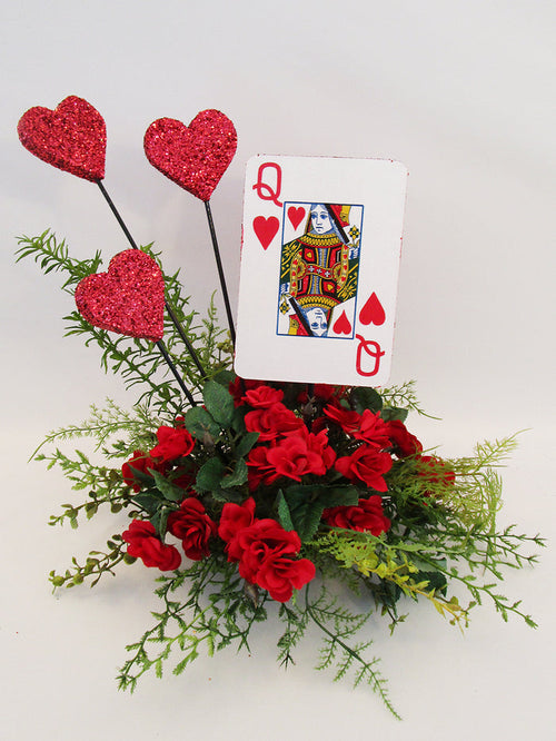 QUEEN OF HEARTS TABLE CENTERPIECE - DESIGNS BY GINNY