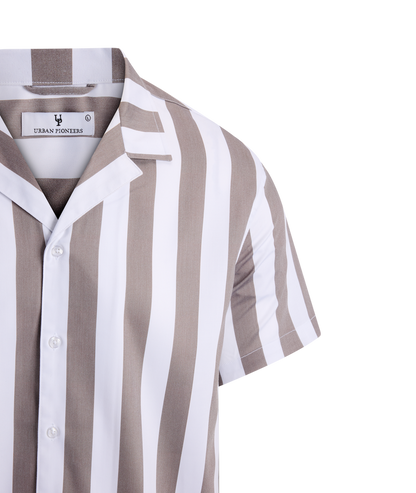 Urban Pioneers Male Rodrigo SS Shirt SS SHIRT CHOCOLATE CHIP