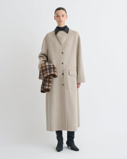 Rowina - Regenerated leather coat - Stone/Black
