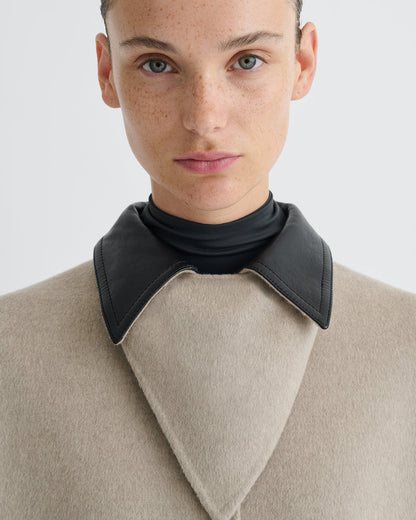 Rowina - Regenerated leather coat - Stone/Black