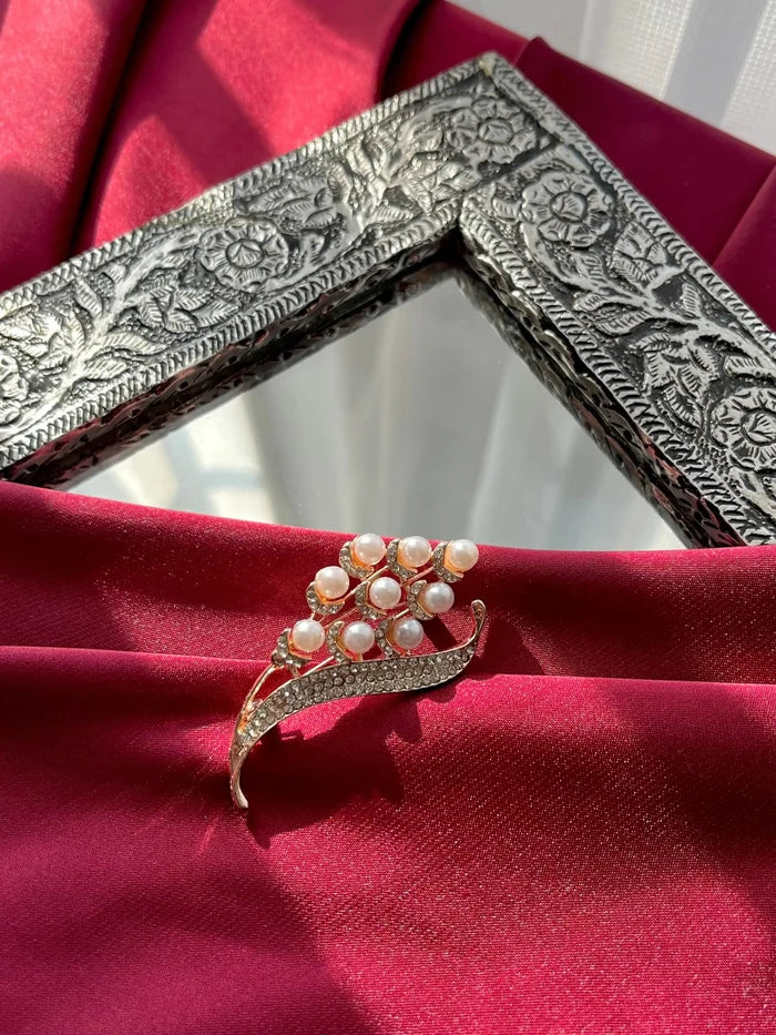 Saari Brooch - Moonbeam