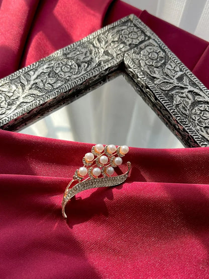 Saari Brooch - Moonbeam