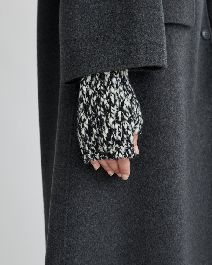 Shea - Gloves - Black/White