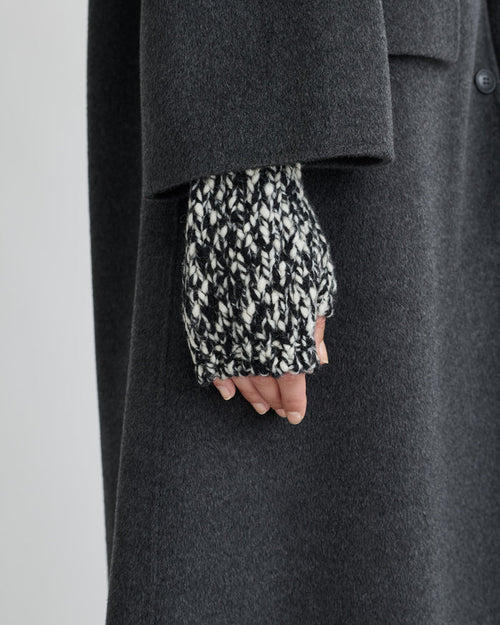 Shea - Gloves - Black/White