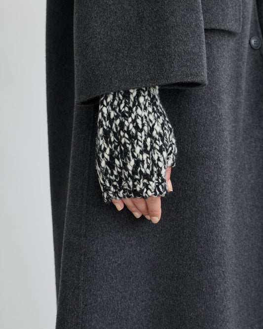 Shea - Gloves - Black/White