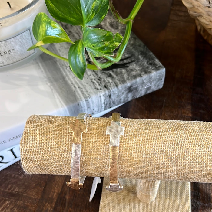SILVER TEXTURED & GOLD CROSS STRETCH BRACELET