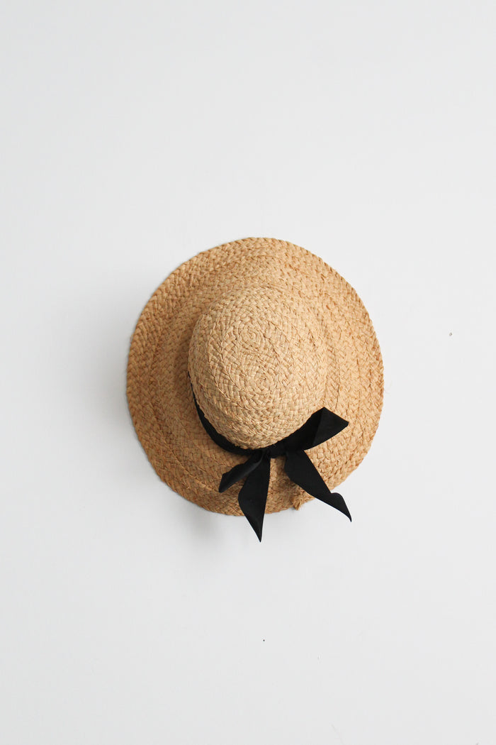straw sun hat