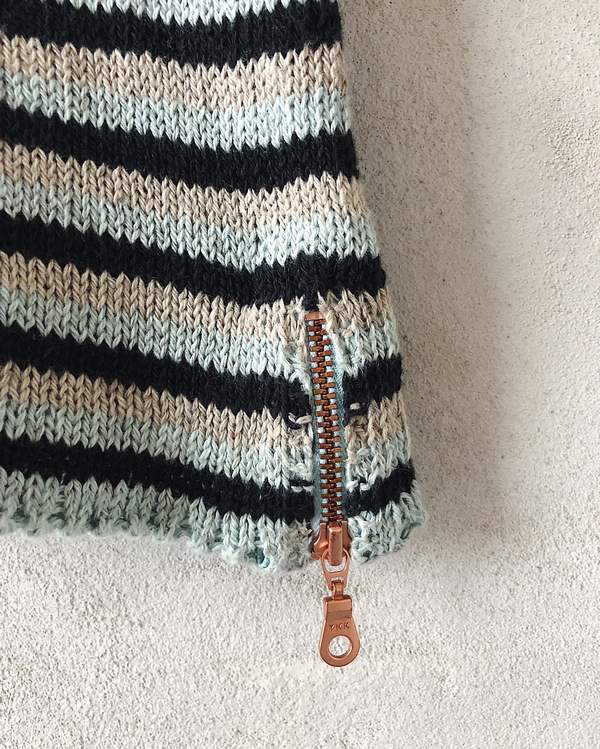 Striped summer top, summer knit in wool and cotton - Önling Nordic knitting patterns and yarn