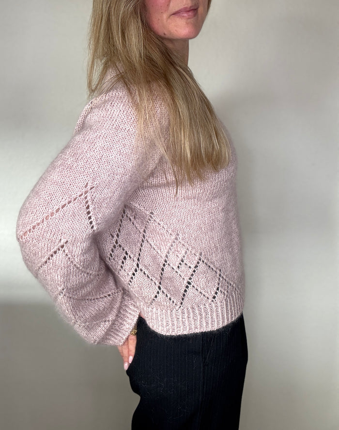 Swedish - DiamondLine Sweater VNeck