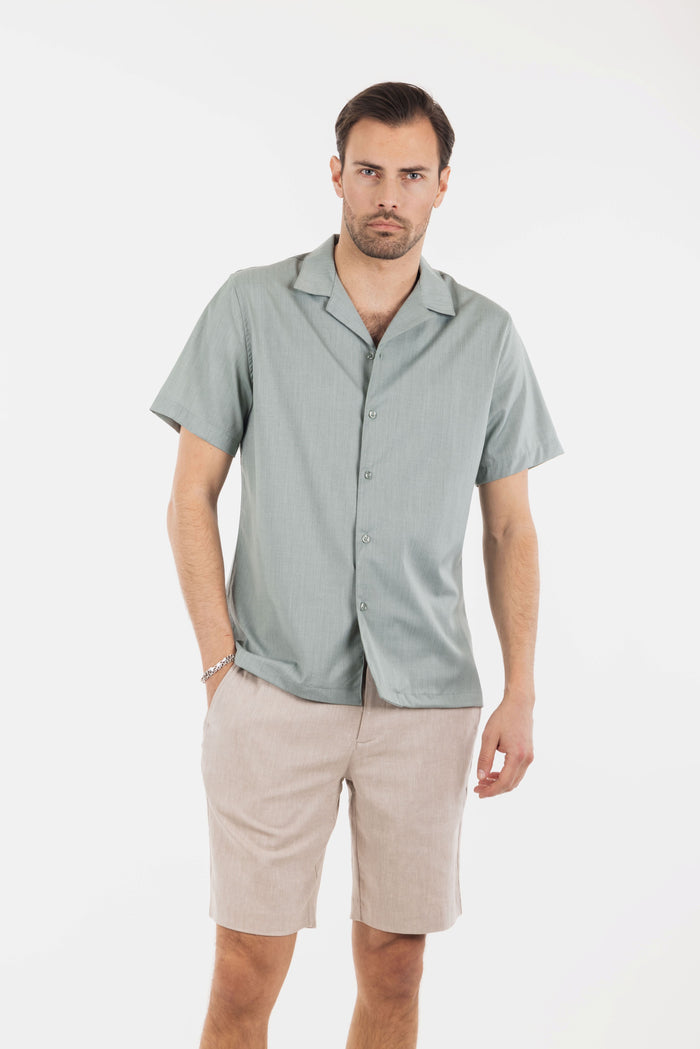 Urban Pioneers Male Tour SS Shirt SS SHIRT LIGHT GREEN