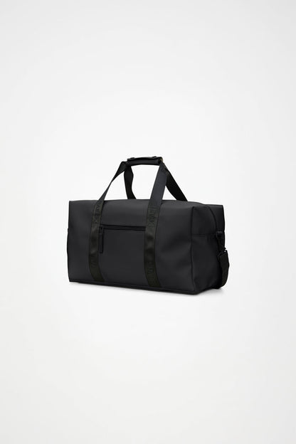 RAINS Trail Gym Bag Black 26L H25 x D22 x W48.50 cm Weekender