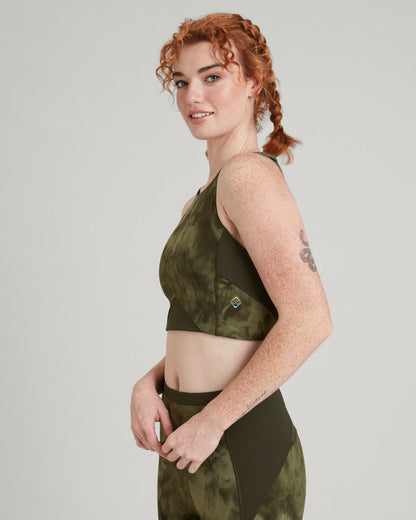 a1717_o7z_wdn_move_womens_crop_top_gre_c_1743630277000