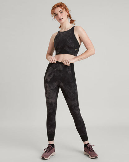 a1717_o7w_wdn_move_womens_crop_top_gr_b_1743630236000