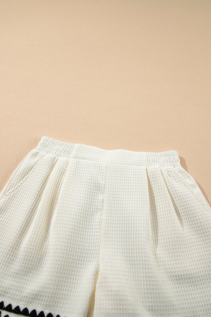 White Waffle Texture Contrast Ricrac Hemline Casual Shorts - Bottoms/Casual