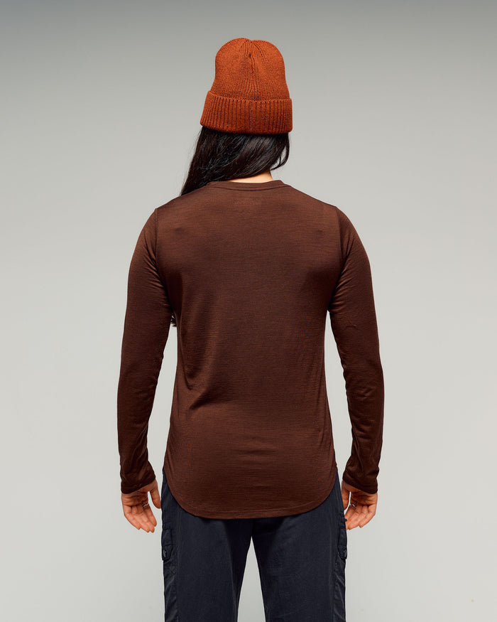 a1228_555_womens_100_merino_long_sleeve_crew_top_b_1774914090000