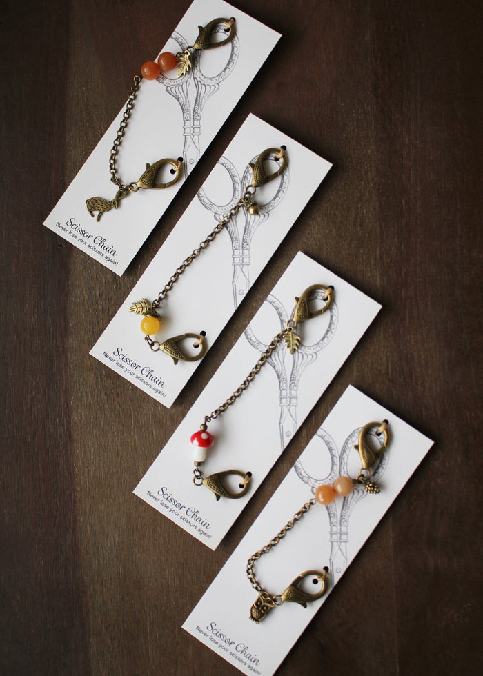 Woodland Scissor Chain