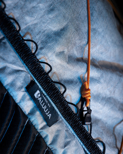 XT Series Pack - 40L - Black Stingray/Mist
