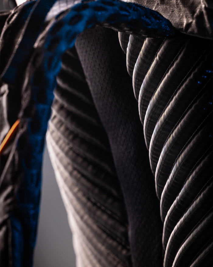 XT Series Pack - 40L - Black Stingray/Mist