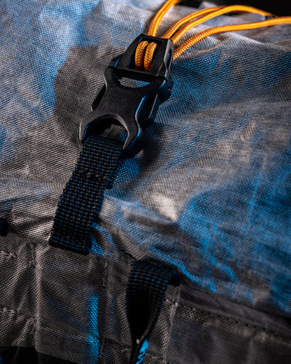 XT Series Pack - 40L - Black Stingray/Mist